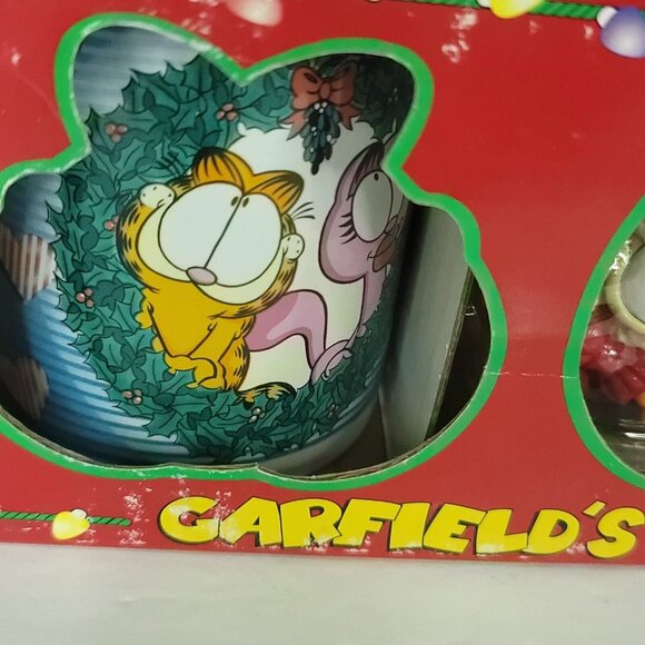 Garfield Arlene Cat Collectible Coffee Mug Cup Merry Kissmas Ornament Set 1996 - Picture 3 of 6